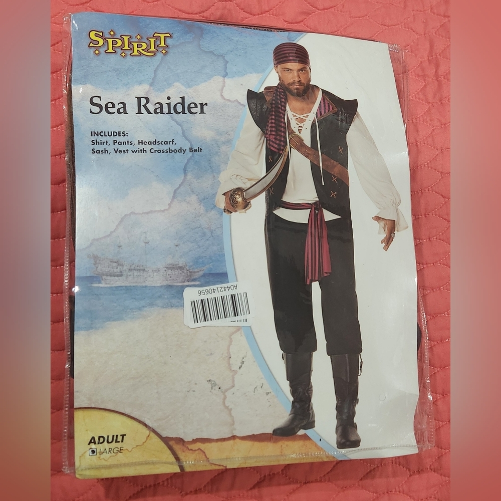 Spirit Halloween -Sea Raider Pirate Outfit